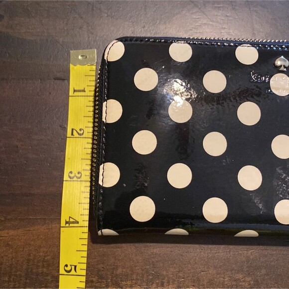 Kate Spade Polk A Dot Black White Full Zip Wallet - Picture 7 of 8